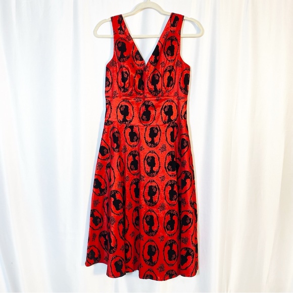 ModCloth X JawBreaker Velveteen Retro Pinup Rockabilly Cameo Midi Dress Red - Picture 2 of 13